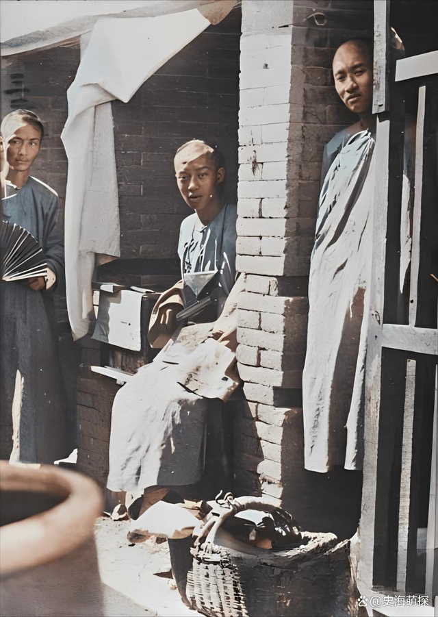 根本不算男人！清朝太监回忆：妃子洗澡不用手和避讳太监，侮辱人