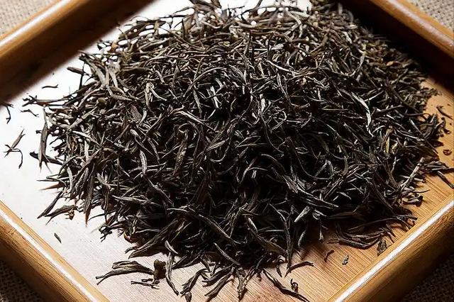 红茶是血糖“杀手”？医生告诫：若想血糖正常，这4种茶不要贪嘴