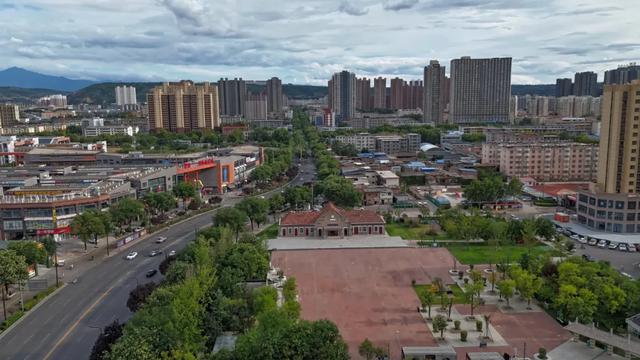 渭南火车站旧址博物馆“双节”假期人气火热 成市民游客打卡新地标