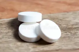 他达拉非吃多少剂量最安全？5mg与10mg剂量，这5类人吃错反伤身图片