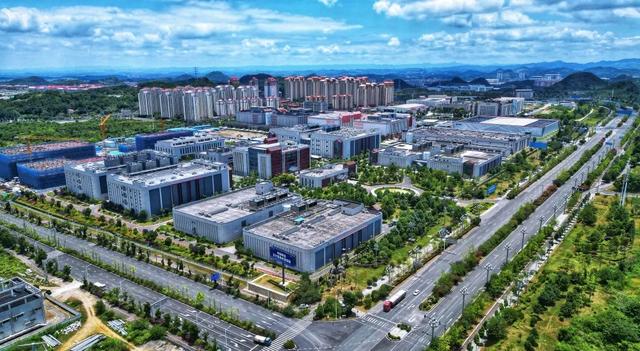 战新名片：专治“算力不足恐惧症”！