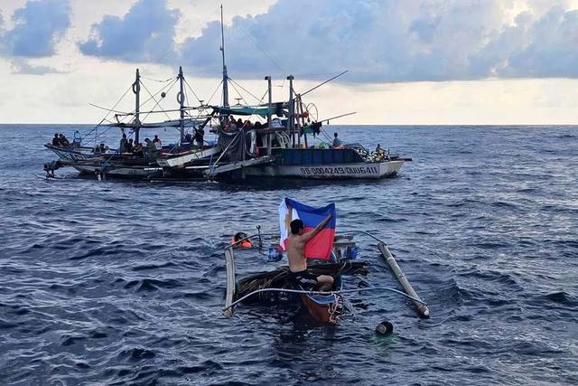 特朗普万万没想到，大陆对台使出最绝一招，邀请日本自卫队到北京