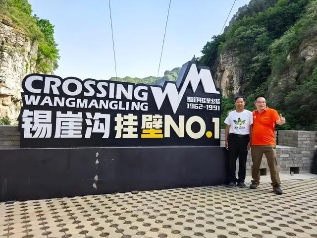 秋色封神，八百里太行10月至11月秋色席卷，迎来一年中最极致色彩