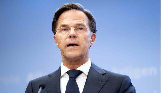 特朗普下令开火！俄大规模空袭，中国武器亮相欧洲，美国彻底破防
