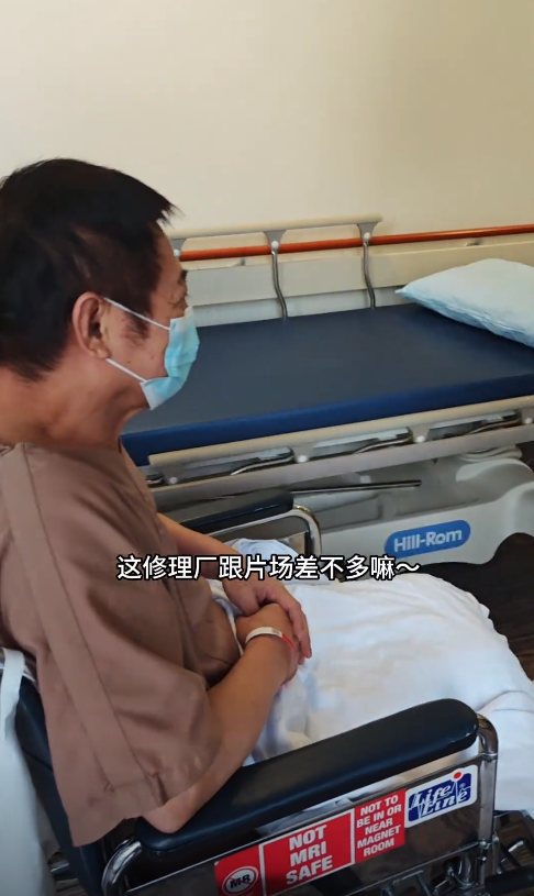 62岁李连杰回应噩耗，手术过程佛珠不离手，聊天记录透露更多细节