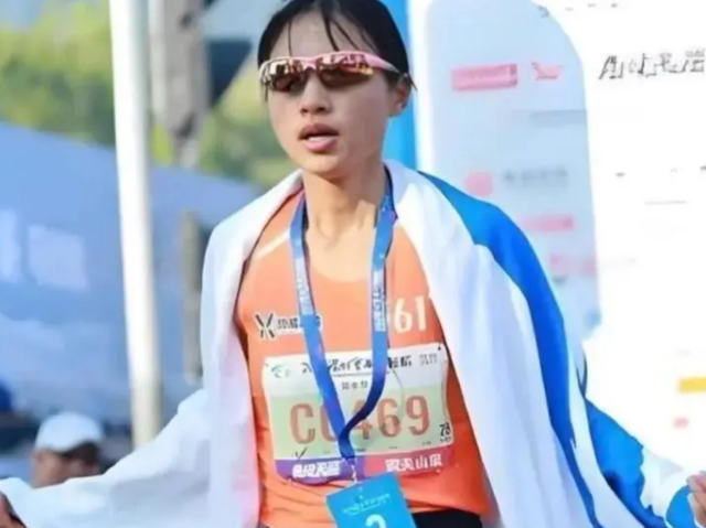 “最快女护士”彻底辞职！多方紧急发声，3个原因注定她会走这步