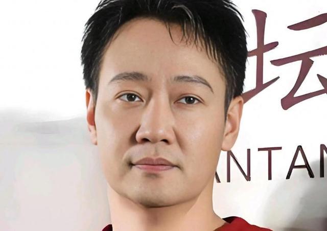 爱妻朱媛媛离世五月后，辛柏青再传来噩讯，原来他仍未走出悲伤