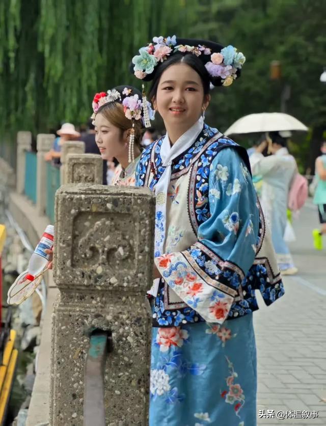 格格逆袭记 扫码支付穿上“历史”的快乐穿越