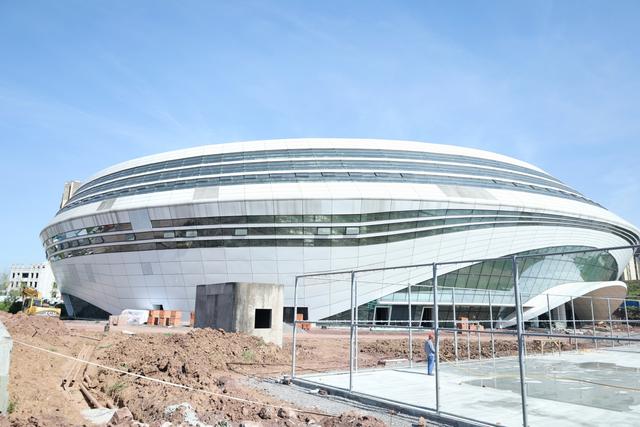 广安“鸟巢”综合场馆建设进度达70%，预计12月底全面完工