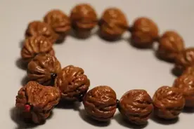 太美了！想把桃核盘出玛瑙红，这3个秘诀你得知道！图片