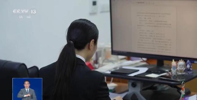 23岁女子花139元报名徒步，因身体不适独自返回途中猝死