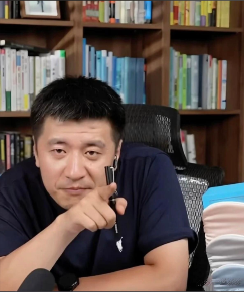 央视怒批！人民日报点名封杀！这5位目无法纪的大网红，彻底凉凉