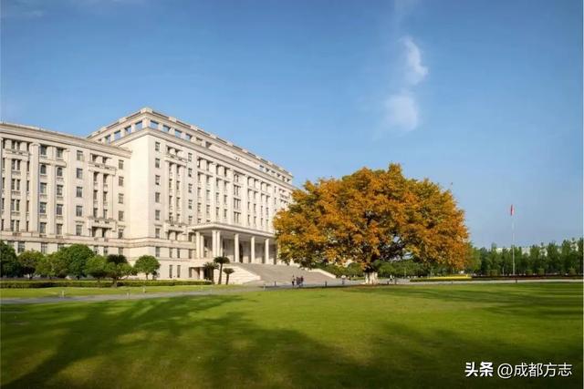 开学了！成都最美高校值得专程来逛→