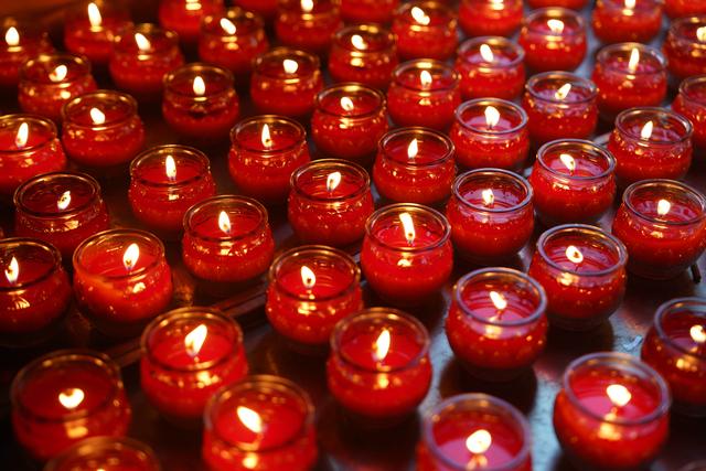 南京毗卢寺｜一场被银杏染金的秋日静心之旅