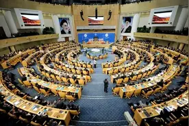 美国盟友遍天下，为何中国只有一个军事同盟国，并且坚持不结盟？图片