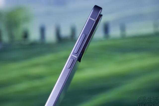 iQOO Neo11首测：中端性能机也要品质升杯