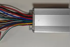 不敢想，一个350W的电瓶车控制器，只卖28还包邮，卖家会亏本吗图片