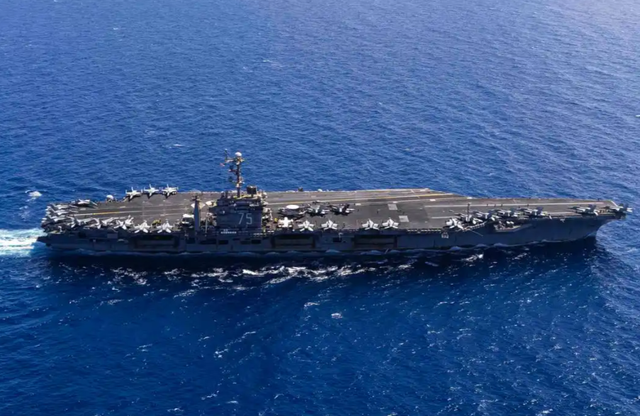 短短30分钟，美军2架舰载机接连在南海坠毁！美网友神评道出真相