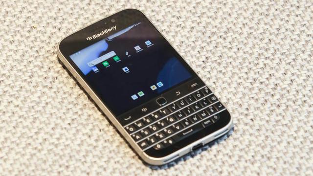 黑莓借壳复活？基于Android系统Zinwa Q25 Pro发售，改装自黑莓Q20
