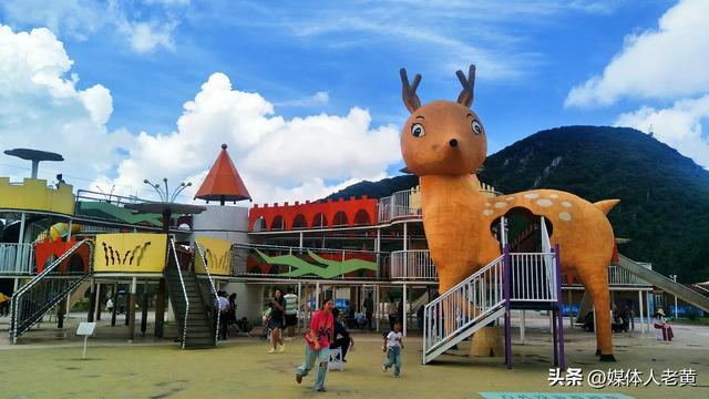 六盘水梅花山开启"童话+非遗"避暑季奇幻之旅