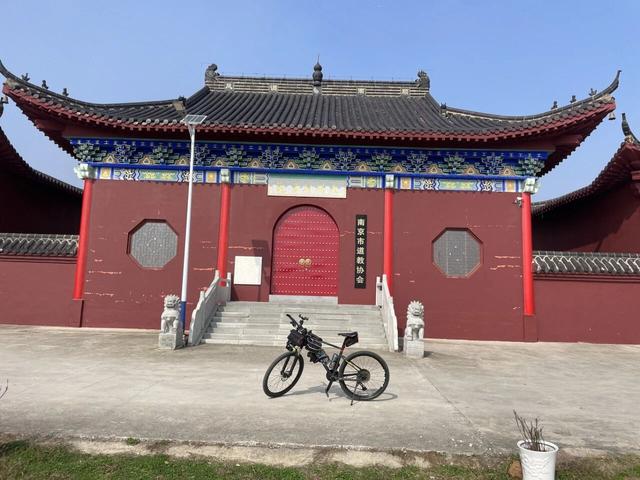 骑游江宁方山祖堂山：一坊一庙一观一寺
