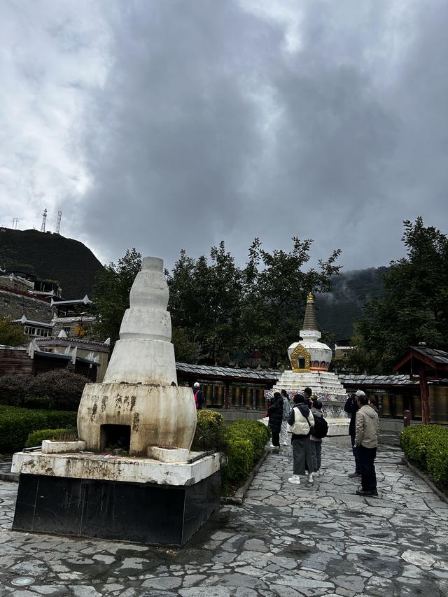 踏迹寻旅：今次旅行，幸运的是巧遇嘉绒藏族传统婚礼