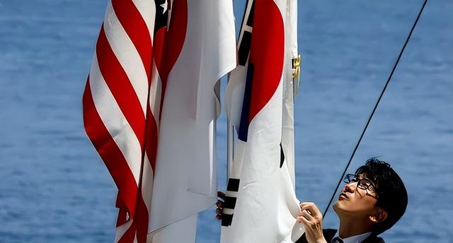 日本大闹联合国，想废掉中国出兵权！特朗普一招，把高市逼上绝路