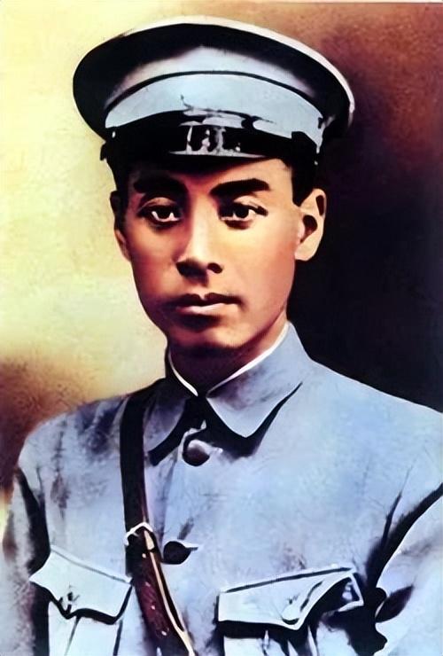 蒋介石唯独不敢动周恩来？如果动他：估计老蒋整个嫡系都得反！