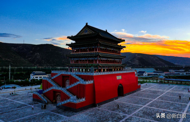 双节“玩”美计划丨一次抵达灵魂的红色旅程
