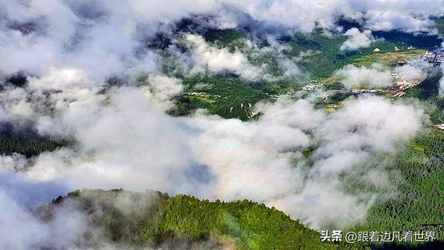 《219西藏南南线》中尼边境：乃夏村 晨雾织彩缎，田园藏仙境