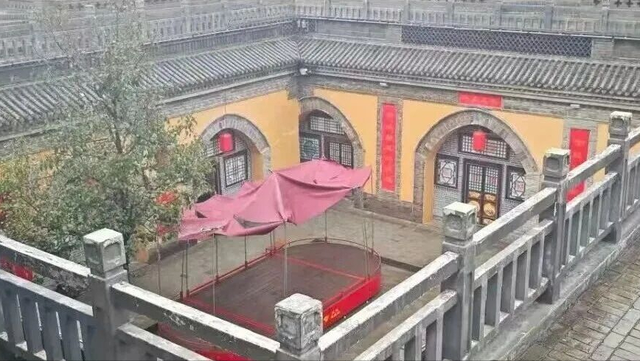 地坑院，藏在地下的民居奇观