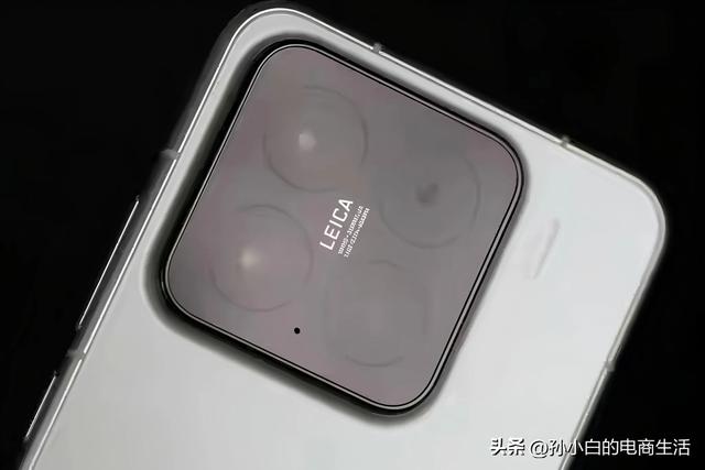 都是3199元，小米15和一加13哪个更强？该怎么选？
