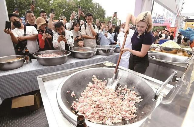 成语能入菜 李白可对诗