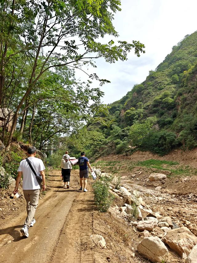 寻找瀑布记——附去尖山沟瀑布旅游攻略