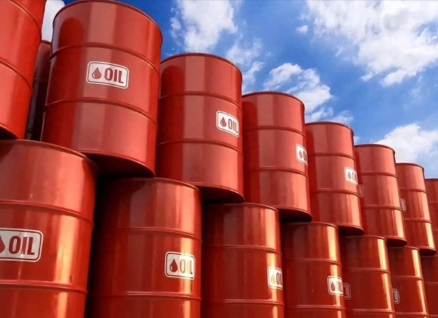 美军公海强扣油轮，中国180万桶原油被劫！特朗普：将永久保留