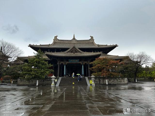 华严寺：“八大辽构”之七，拥有最美辽塑菩萨和最美古代书橱