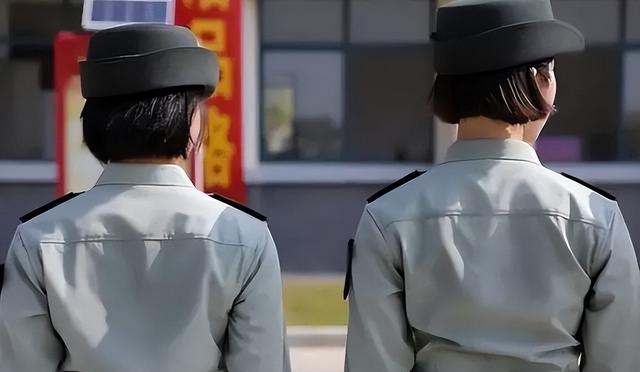 31岁女老师被特招入伍，授少校警衔，凭啥？如今现状如何