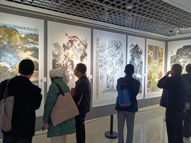 【艺术焦点】西安市中国画研究会会员作品展在西安隆重开幕