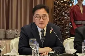 韩国背刺中国，大发中菲对峙的不义之财，韩方邀请，中方没给准话图片