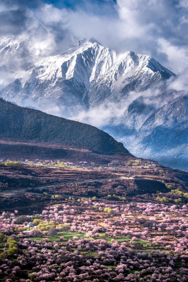 1条国道，全长10065公里，万千极致景观！50+自驾达人的终极梦想
