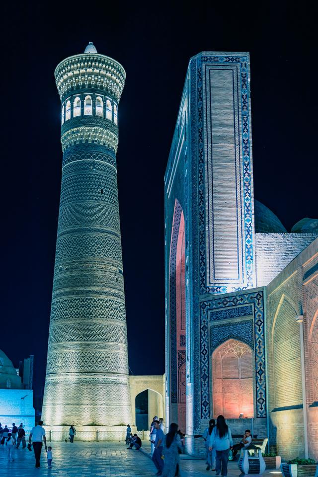 签证零压力！2026年自驾中亚，32天连穿五个斯坦国，一路惊喜连连