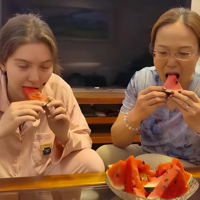 中俄通婚剧增，若不了解俄罗斯女性生理特征，婚后可能会很痛苦