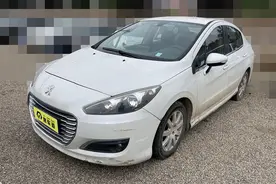 大学生买车，两万多的二手标致308，这车况值得买吗？图片