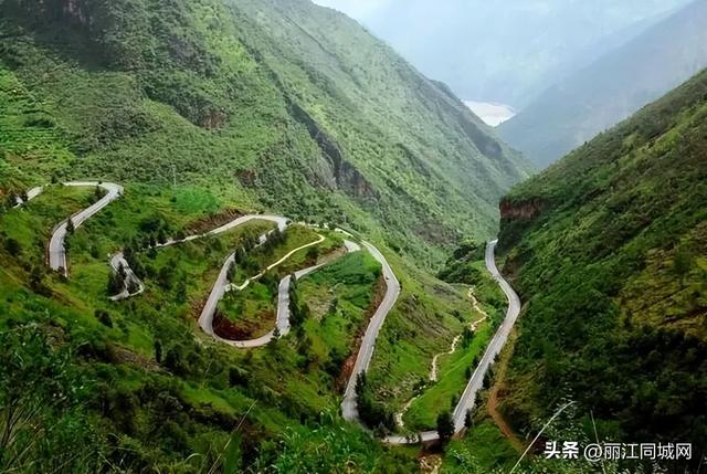 请查收！丽江交警发布国庆假期旅游交通安全提示
