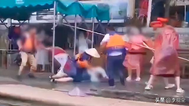 景区三大乱象曝光，圈地宰客太黑心，专坑老百姓血汗钱