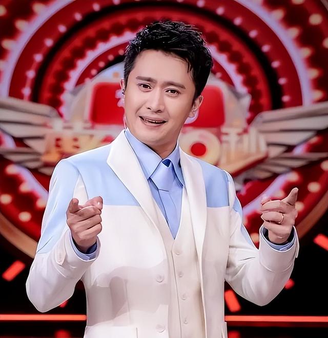 张蕾担心的事发生，杨帆患绝症传闻真相大白，白岩松一个字没说错