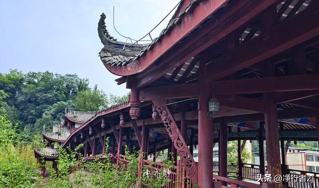 唐蕃古道上的古驿站，水墨山水里的上里镇