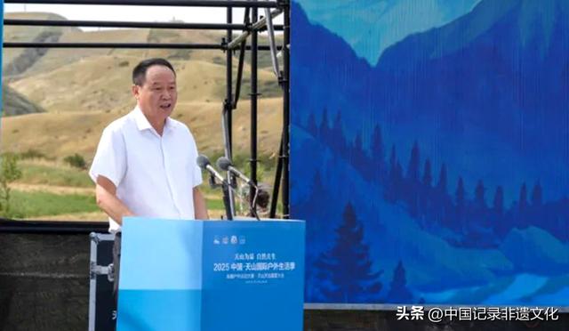 新疆户外经济迎来黄金期 中国中亚联手打造世界级户外天堂
