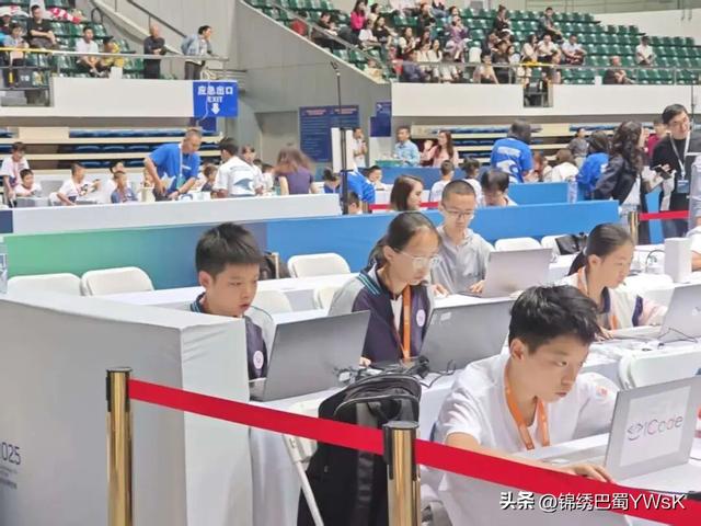 喜报！科学城一中学子斩获 2025 世界机器人大赛绵阳锦标赛亚军！