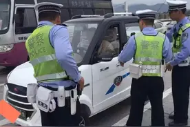 老年代步车是否属于机动车？上路需满足3个条件图片